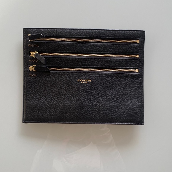 Genuine LEATHER Unique COACH clutch bag - Picture 1 of 3